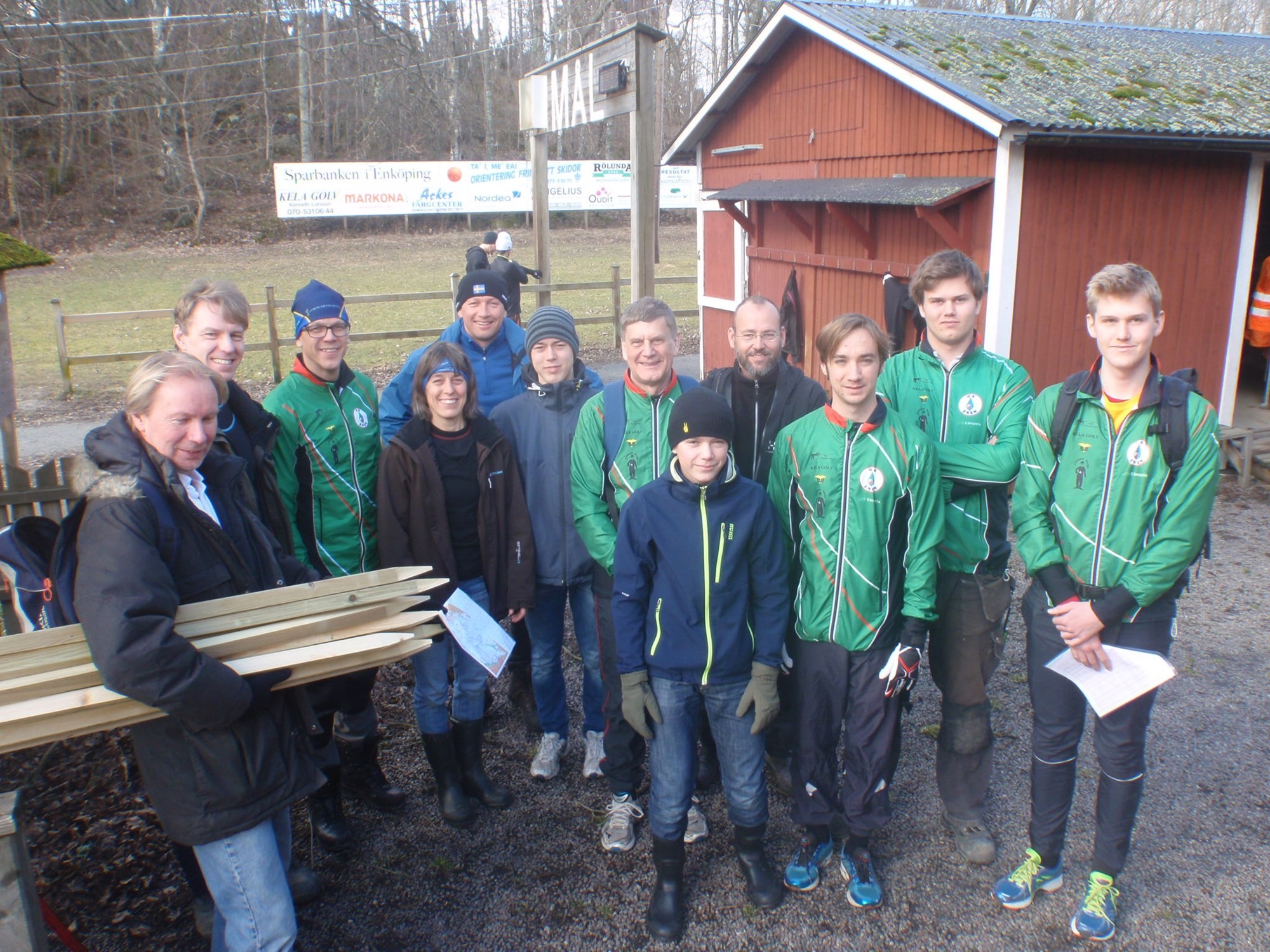 image: Nu är stolparna ute i skogen